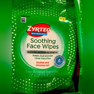 SOLD ON MECARI rtec Soothing Non-Medicated Face Wipes,7 count, 50 p